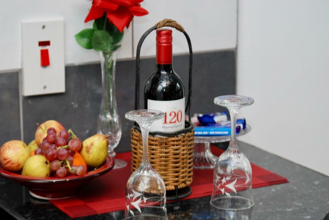 Tranquility Appartement Longford Buitenkant foto