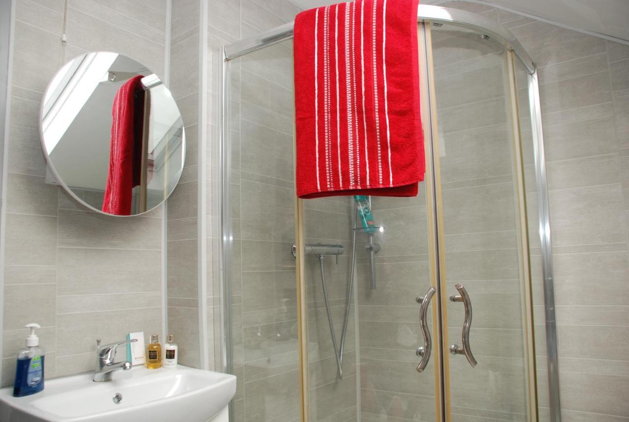Tranquility Appartement Longford Buitenkant foto